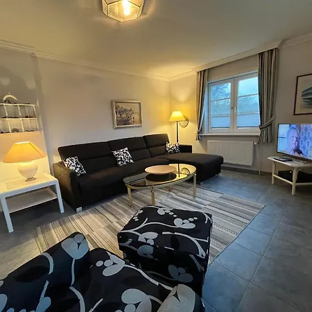 Haus Stojan Tatil Evi *